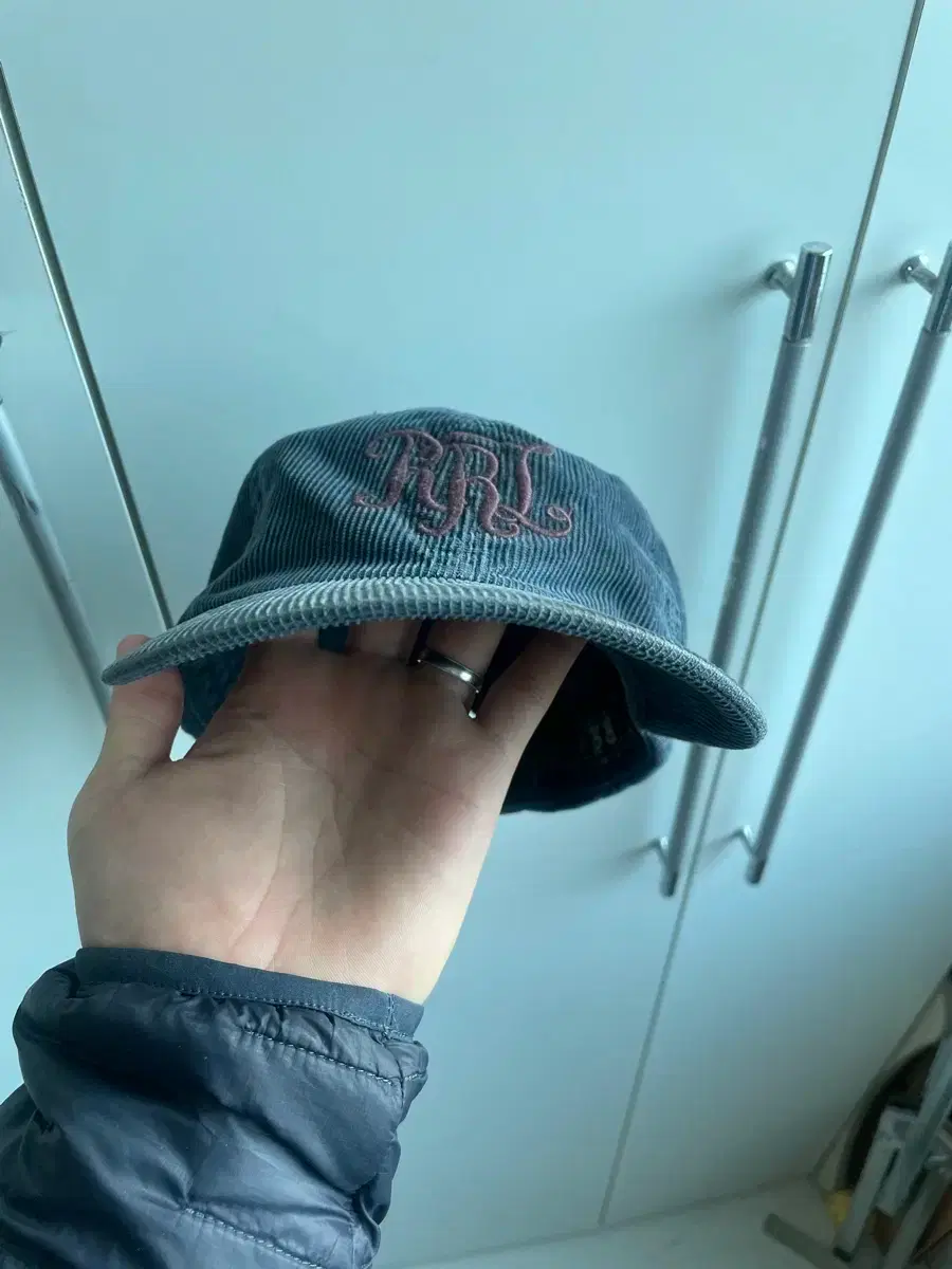 thumbnail-0